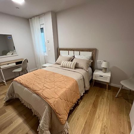 Vivienda Ronda Muralla A Estrenar Appartement Lugo Buitenkant foto